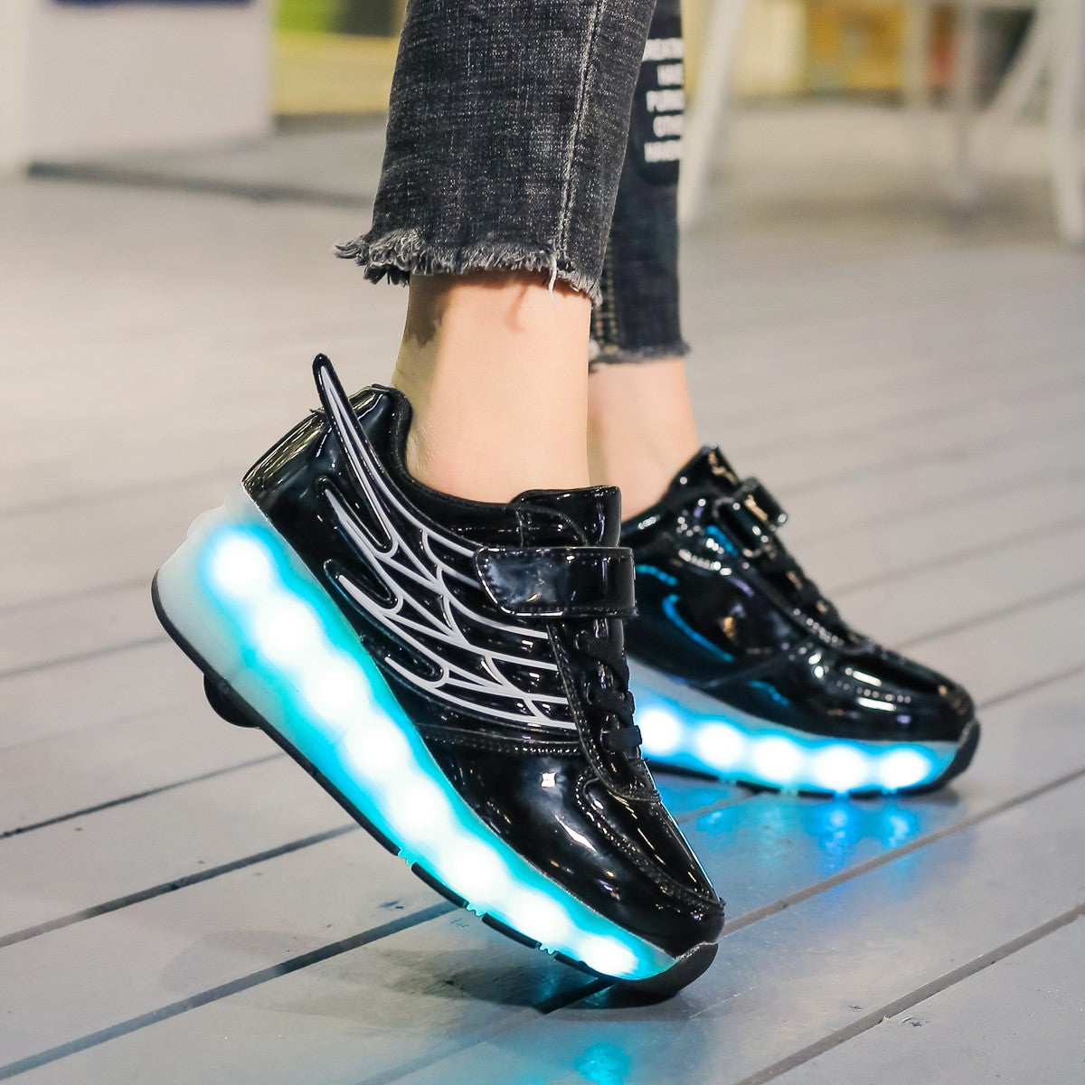 Single Wheel LED Roller shoes Black