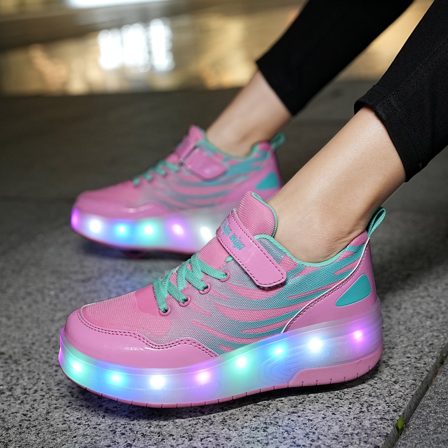 LED Roller shoes Pinkgreen