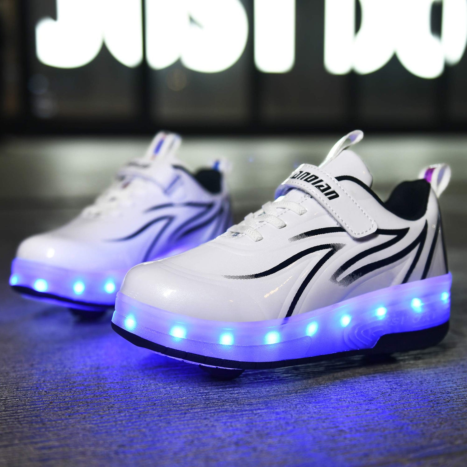 LED Roller Shoes PU Wheels shoes Black