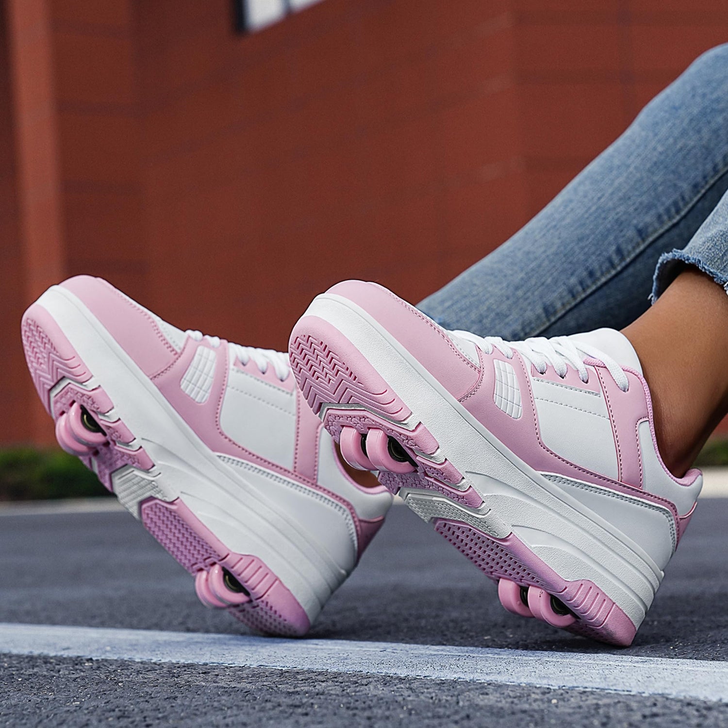 4 Wheels Roller Shoes PU Wheels shoes Pink