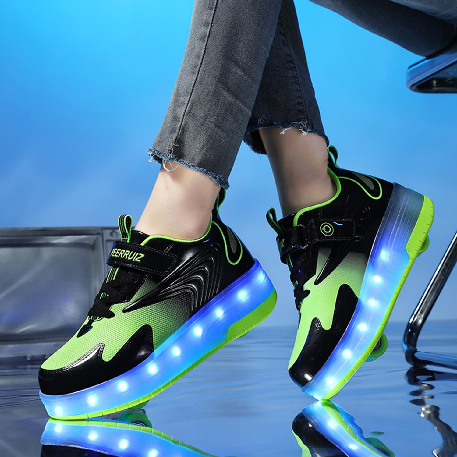 Green  PU LED Roller Shoes Rechargeable Shoes